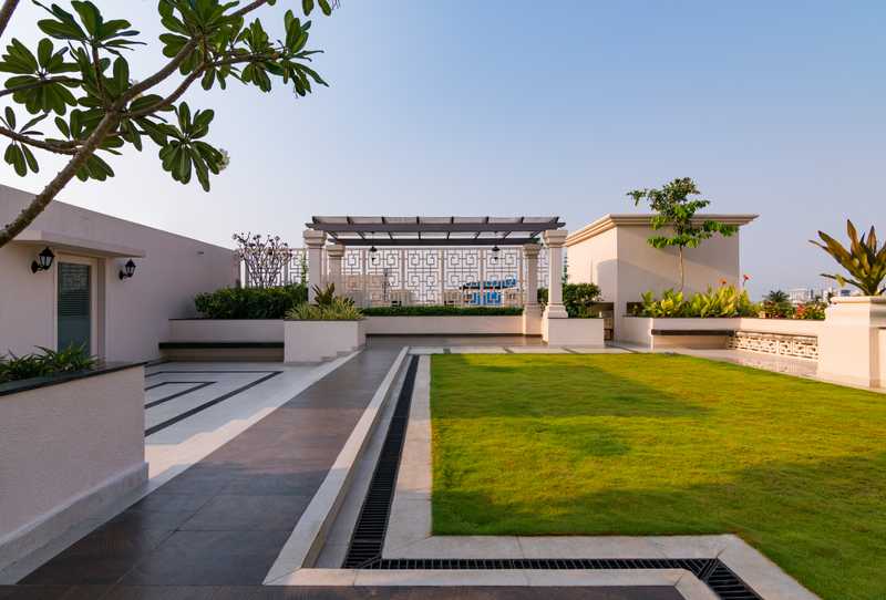 Maintaining A Lush, Green Lawn